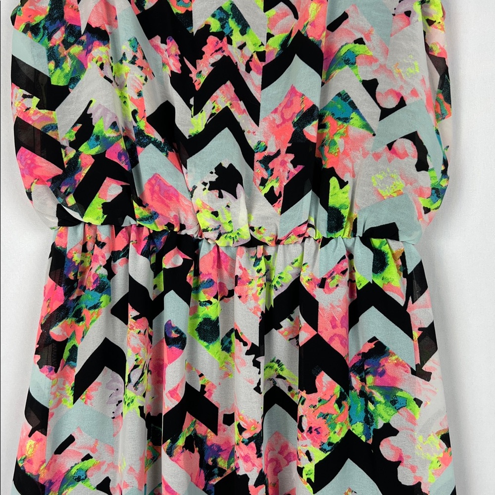 Floral Chevron Sundress - Picture 3 of 10